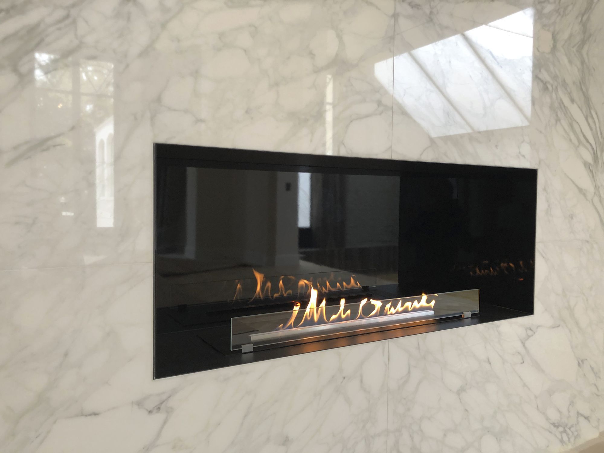 Chimenea de bioetanol - Cheminée sur-mesure simple face - IGNISIAL