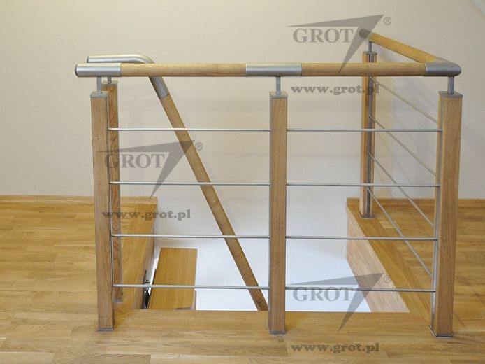 Escalera en U - KACZE 1 - GROT - recta / estructura de metal / con