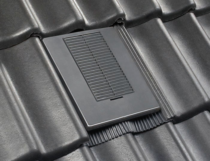 Teja marsellesa - UNI-LINE® VENT - KLOBER - de ventilación