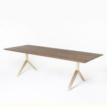 Mesa de comedor contemporánea / de roble...