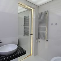 Puerta con espejo - Todos los fabricantes de la arquitectura y del