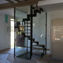 Escalera de caracol cuadrada - Todos los fabricantes de la arquitectura