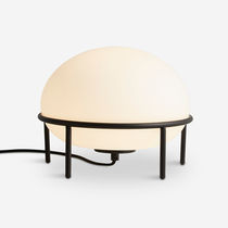 Lámpara de mesa / contemporánea / de acero...