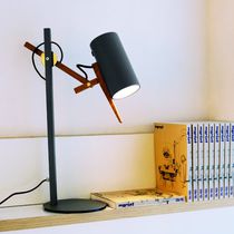 Lámpara de mesa / de aluminio / de hierro...