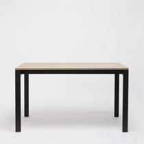 Mesa contemporánea / de abedul / de contrachapado...