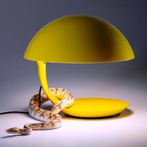 Lámpara de mesa / de resina / contemporánea...