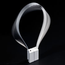Lámpara de mesa / de aluminio / contemporánea...
