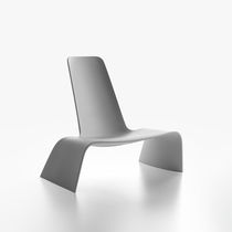 Sillón contemporáneo / de plástico / negro...