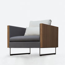 Sillón contemporáneo / de tejido / de nogal...