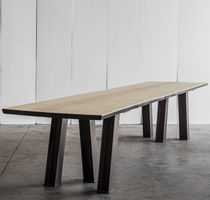 Mesa contemporánea / de roble / con base...