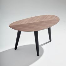Mesa de centro contemporánea / de roble...