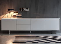 Aparador contemporáneo / de madera lacada...