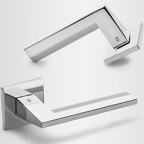 Tirador de puerta / de metal / contemporáneo