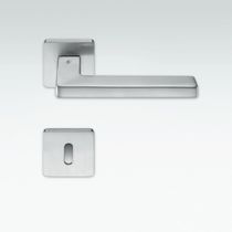 Tirador de puerta / de latón / contemporáneo