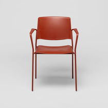 Silla contemporánea / apilable / con reposabrazos...