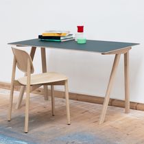 Escritorio de diseño escandinavo / de madera...