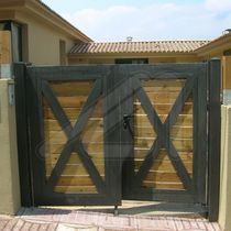 Portón de madera - Todos los fabricantes de la arquitectura y del