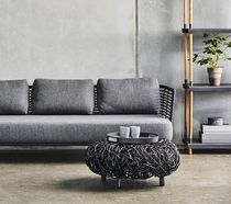 Reposapiés contemporáneo / de ratán