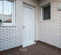 Puerta de acero inoxidable - Todos los fabricantes de la arquitectura y