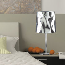 Lámpara de mesa / contemporánea / de metal...