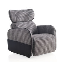 Sillón contemporáneo / de tejido / con reposapiés...