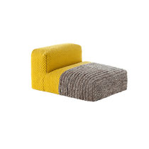 Sillón bajo contemporáneo / de lana / multicolor...