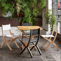 Silla contemporánea / tapizada / apilable...