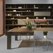 Estantería contemporánea / de madera / con...