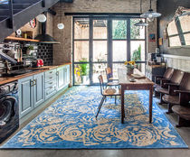 Alfombra contemporánea / con motivos decorativos...