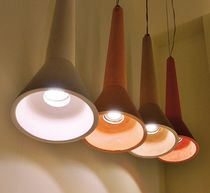 Lámpara suspendida / de aluminio / contemporánea...