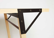Mesa contemporánea / de madera / de acero