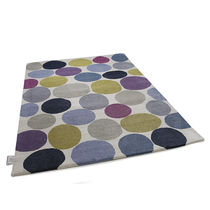 Alfombra contemporánea / con motivos decorativos...