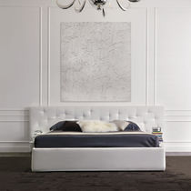 Cama de matrimonio / contemporánea / tapizada...