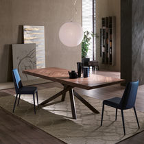 Mesa de comedor contemporánea / de madera...