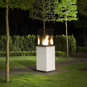 chimenea de gas / moderna / hogar abierto / central