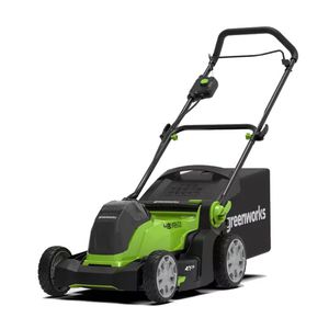 cortacésped con operador a pie