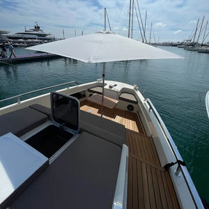 sombrilla para barco