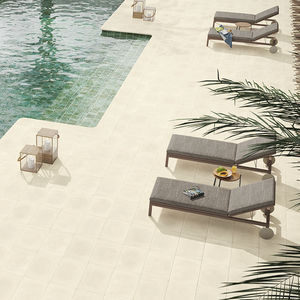 borde de piscina de hormigón