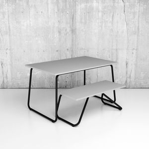 mesa para la enseñanza contemporánea