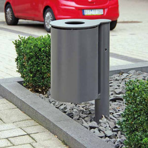 cubo de basura público