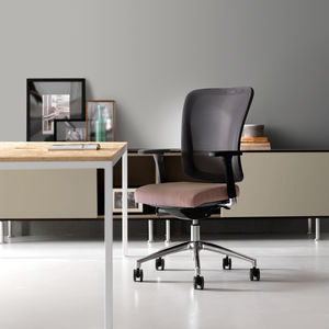 silla de oficina contemporánea