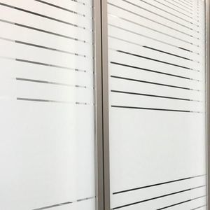 vinilo decorativo para aplicación en cristal