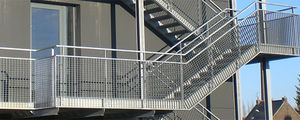 tarima electrosoldada / de acero / para peldaños de escalera / antideslizante