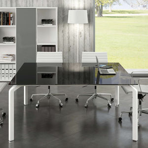 mesa de reuniones contemporánea
