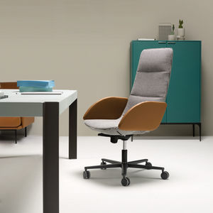 sillón de director contemporáneo