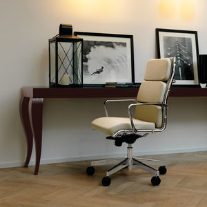 sillón de director contemporáneo