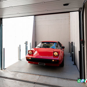 ascensor para coche eléctrico