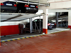 plataforma para coches inclinada
