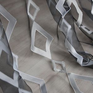 visillo con motivos geométricos / de Trevira CS®