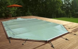 cubierta para piscina con barras